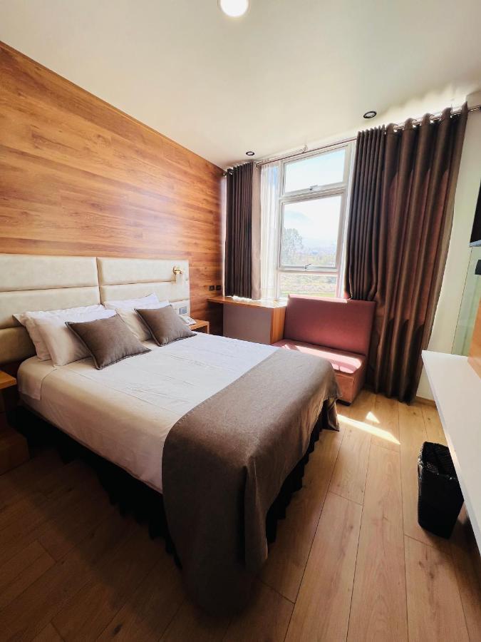 Oq Mirador Classic - Airport Hotel Arequipa Eksteriør billede